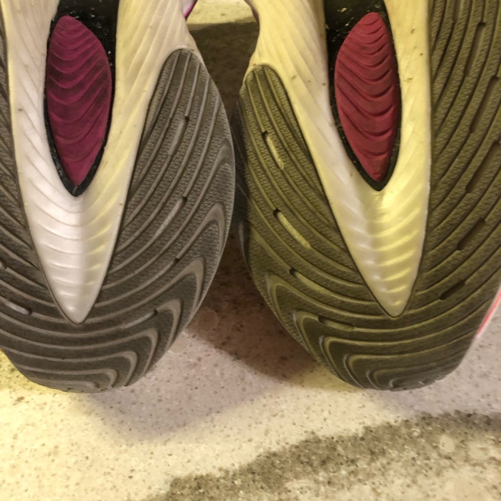 New Balance  Furl Cell Elite 3- Women's White and Pink FuelCell Athletic Shoes - Picture 8 of 8